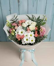 Букет цветов из:  Розы, Лизиантусы и Хризантемы #REPLACE_PRED# Актаныш