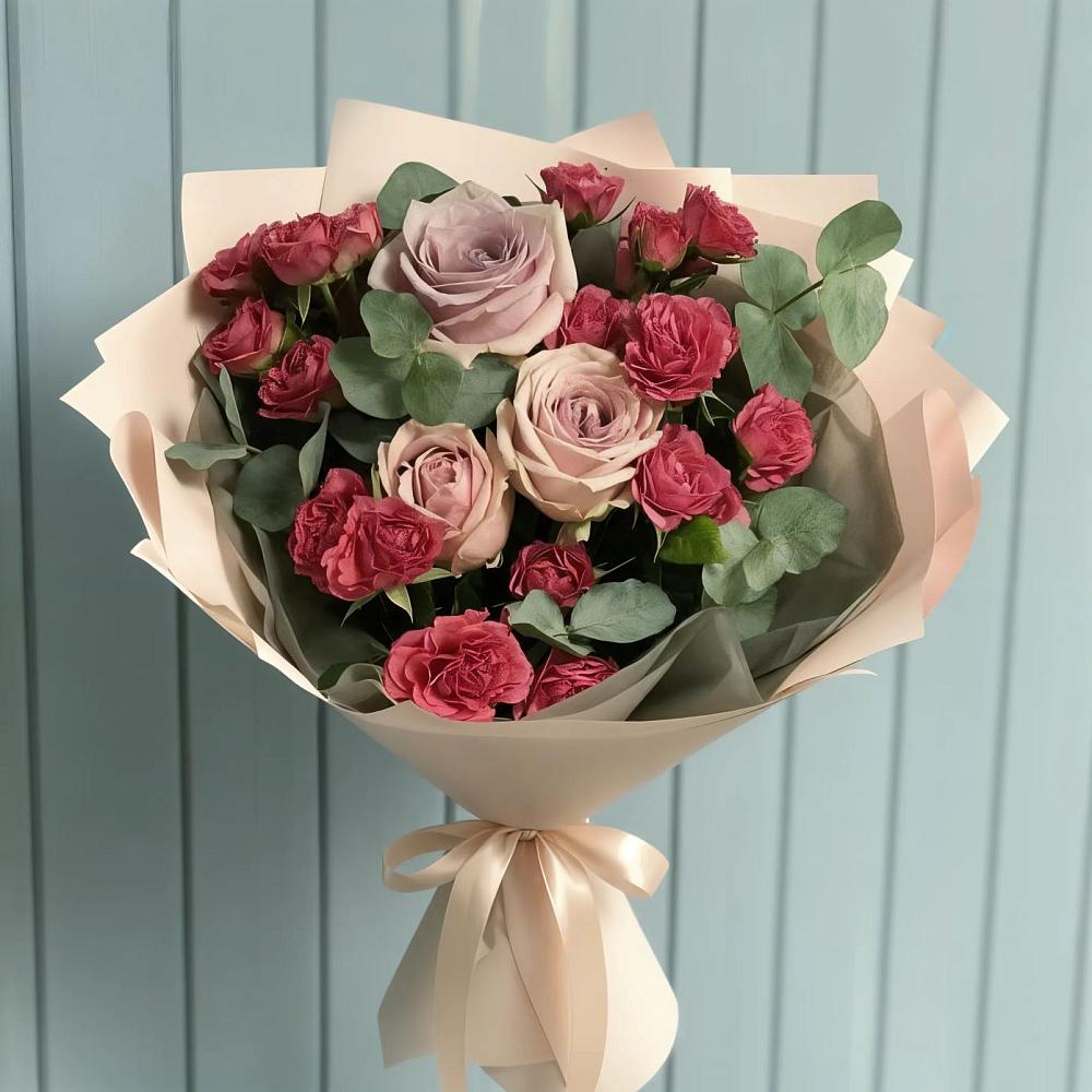 Букет цветов из: Гвоздики и Розы в Актаныш