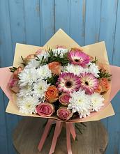 Букет цветов из:  Розы, Герберы и Хризантемы в Актаныш