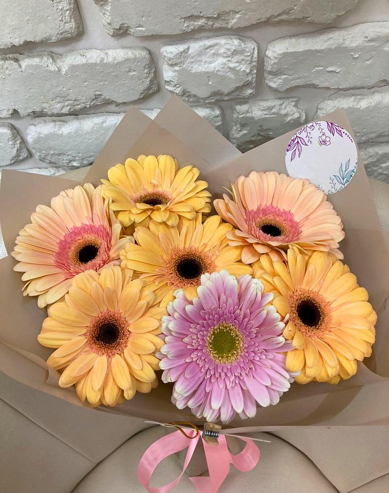 Букет цветов из: Герберы в Актаныш
