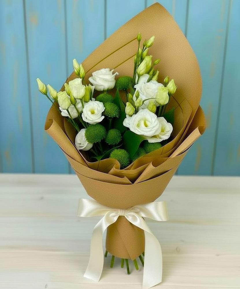 Букет цветов из: Хризантемы и Лизиантусы в Актаныш