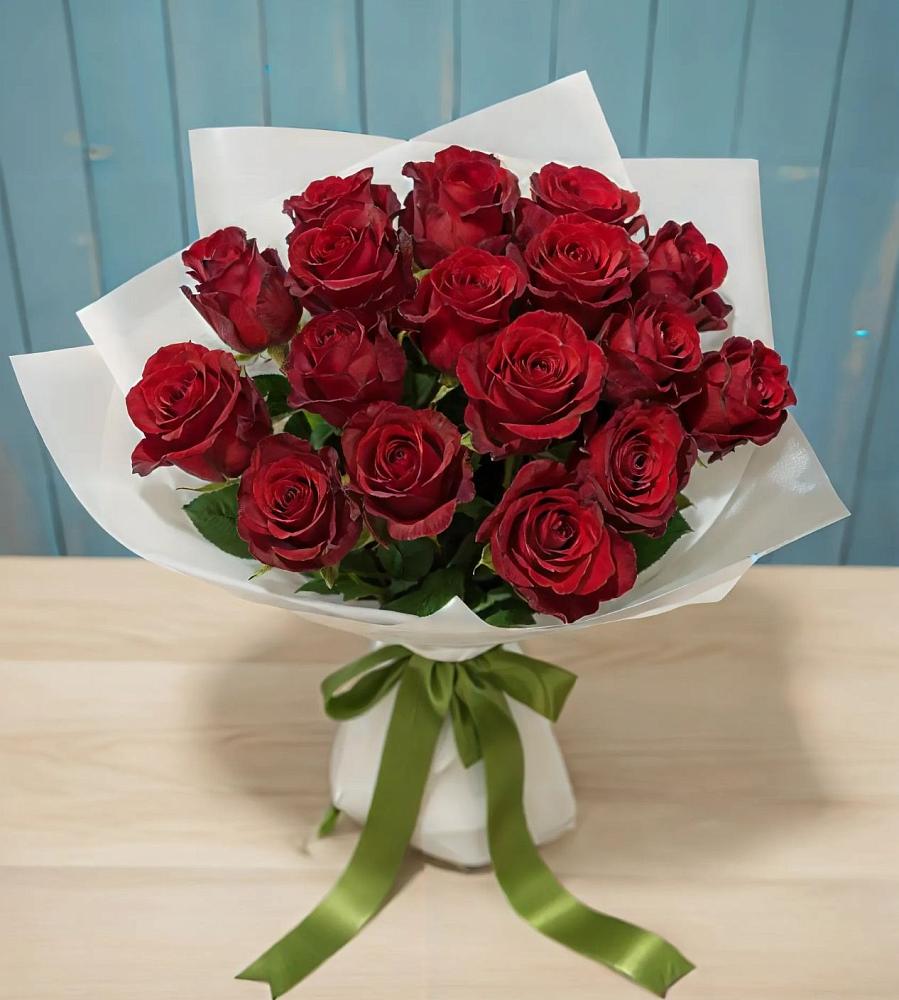 Букет Красные розы в Актаныш