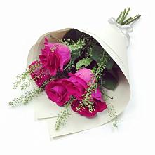 Букет цветов из:  Розы в Актаныш