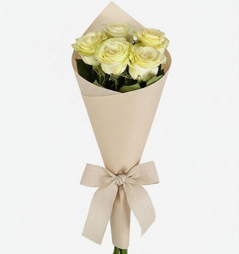 Букет цветов из: Розы в Актаныш