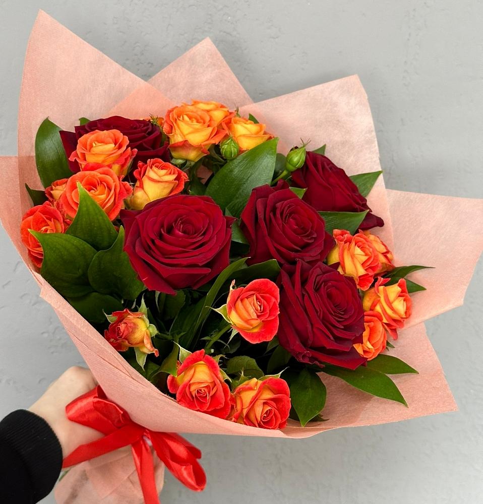 Букет Любовь и восторг в Актаныш