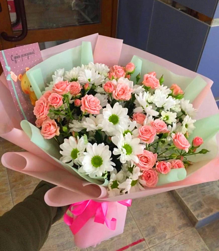 Букет цветов из: Розы и Хризантемы в Актаныш