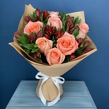 Букет цветов из:  Розы и Альстромерии #REPLACE_PRED# Актаныш