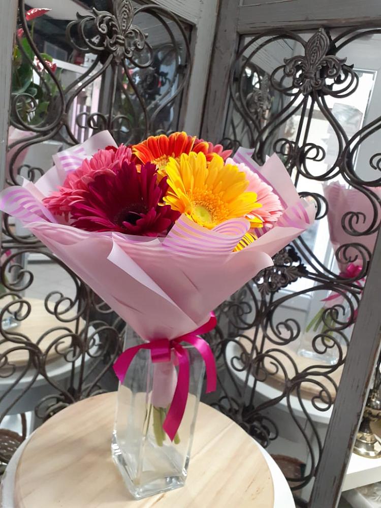 Букет цветов из: Герберы в Актаныш