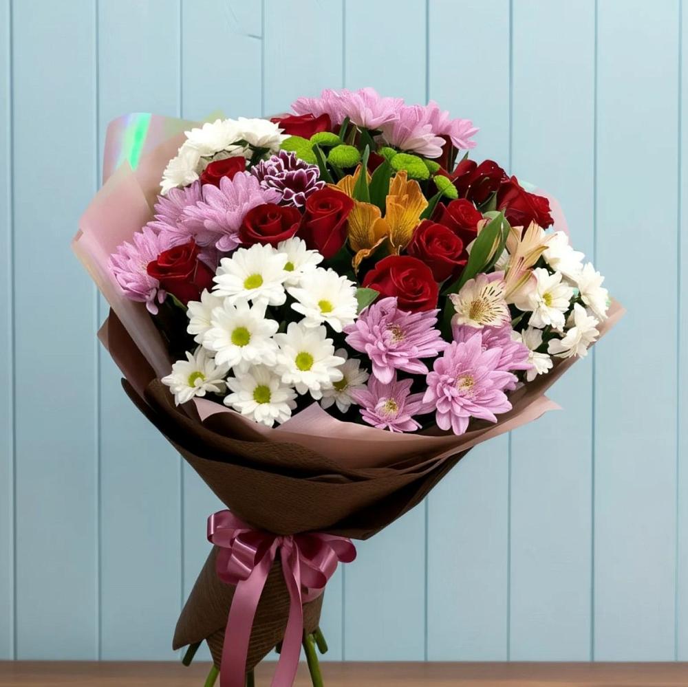 Букет цветов из: Розы, Хризантемы и Альстромерии в Актаныш