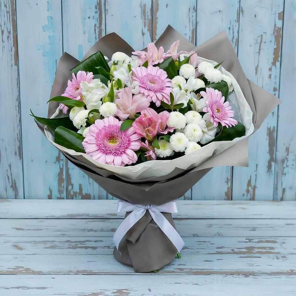Букет цветов из: Герберы, Альстромерии и Хризантемы в Актаныш