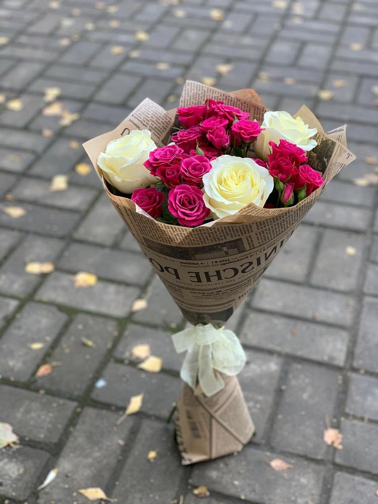 Букет цветов из: Розы в Актаныш