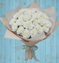 Букет цветов из:  Гвоздики в Актаныш