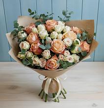 Букет цветов из:  Альстромерии и Розы в Актаныш